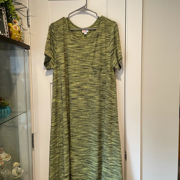 LuLaRoe | Dresses | Lularoe Carly Dress 